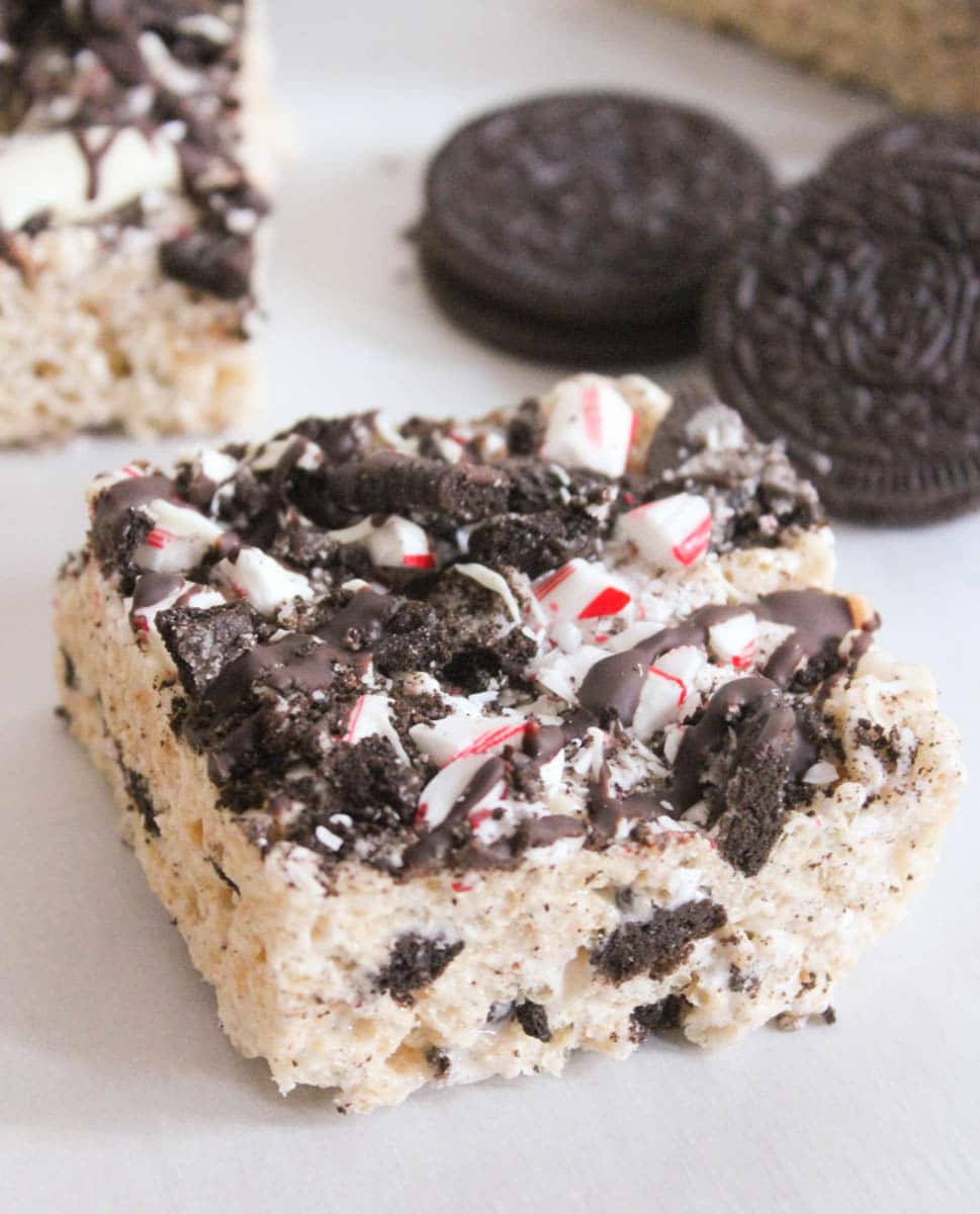 Holiday-Peppermint-Bark-Rice-Krispie-Treats-3