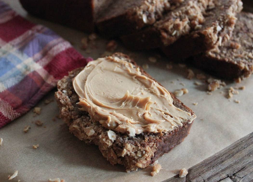 Banana-Bread-with-Walnut-Crumble-6