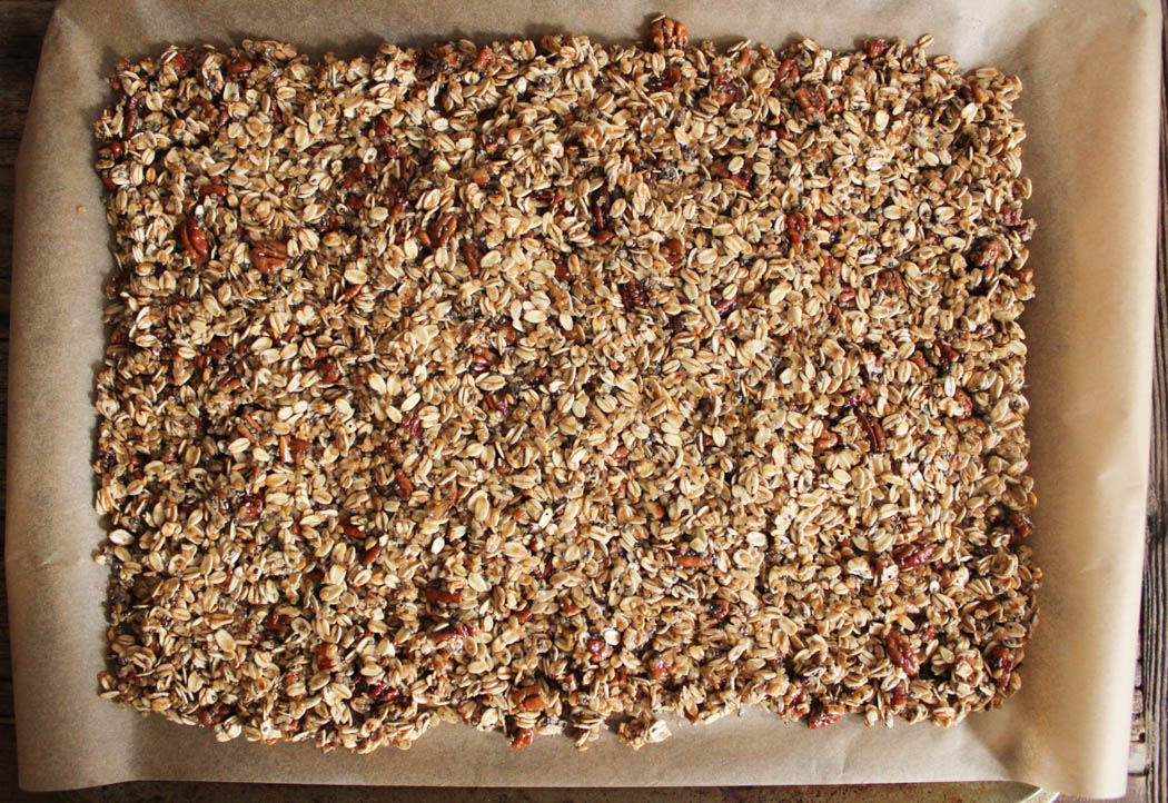 dark-chocolate-cherry-granola-with-crunchy-quinoa-vegan-gluten-free-step-5
