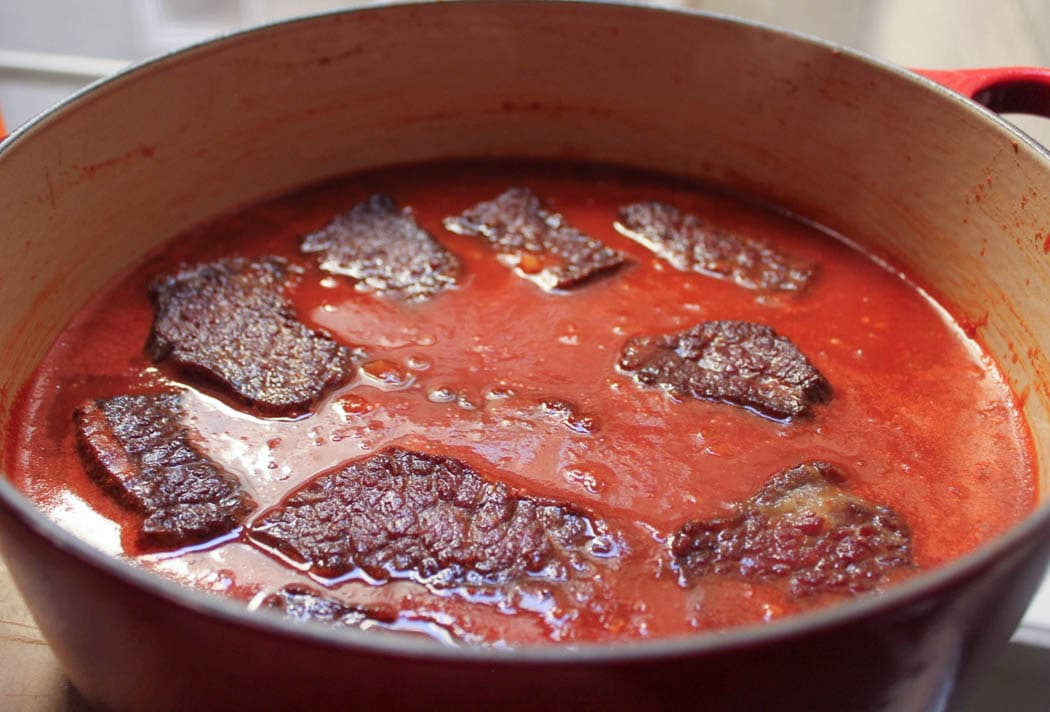 loaded-sweet-potato-irish-nachos-with-beer-braised-short-ribs-step-7