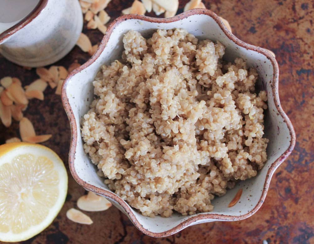 vegan-lemon-breakfast-quinoa-with-toasted-almonds-and-blueberry-compote-8