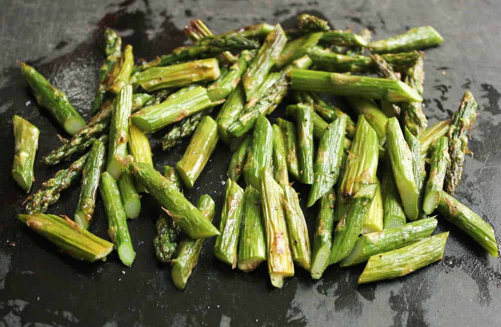 Quinoa-Risotto-with-Roasted-Asparagus-Sun-dried-Tomatoes-and-Herbs-step-8
