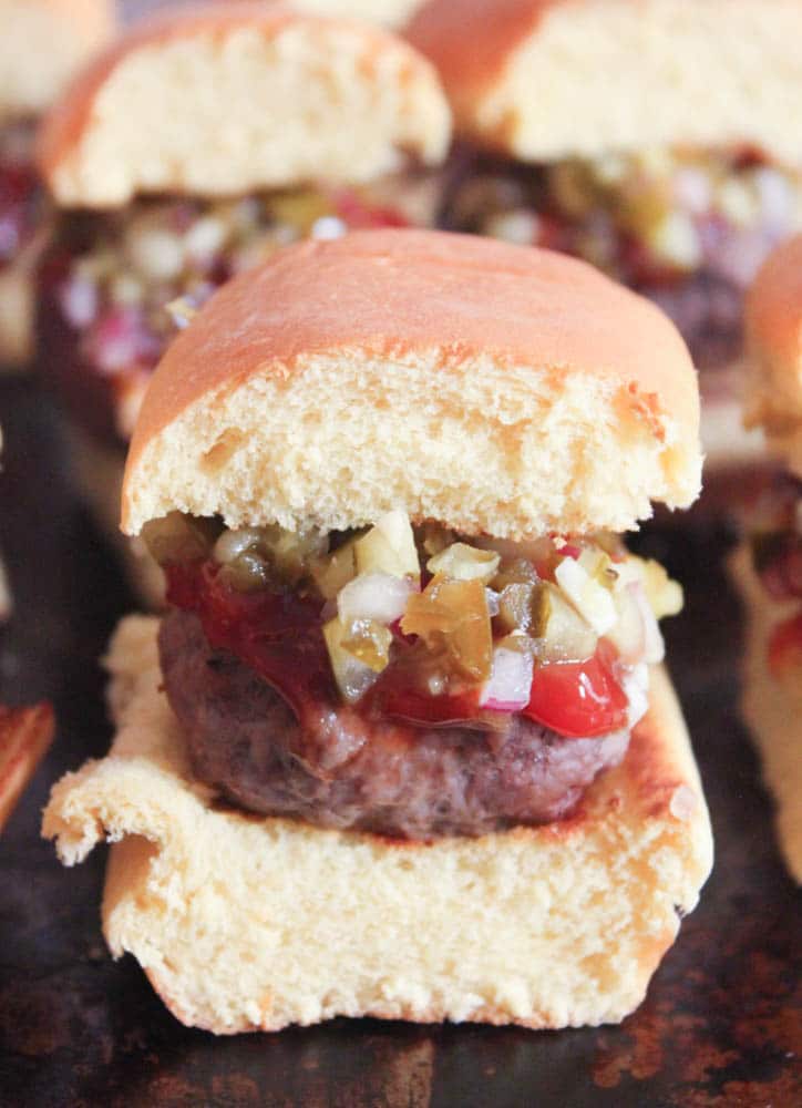 Bacon-and-smoked-cheddar-stuffed-cheeseburger-sliders-with-jalapeno-relish-8