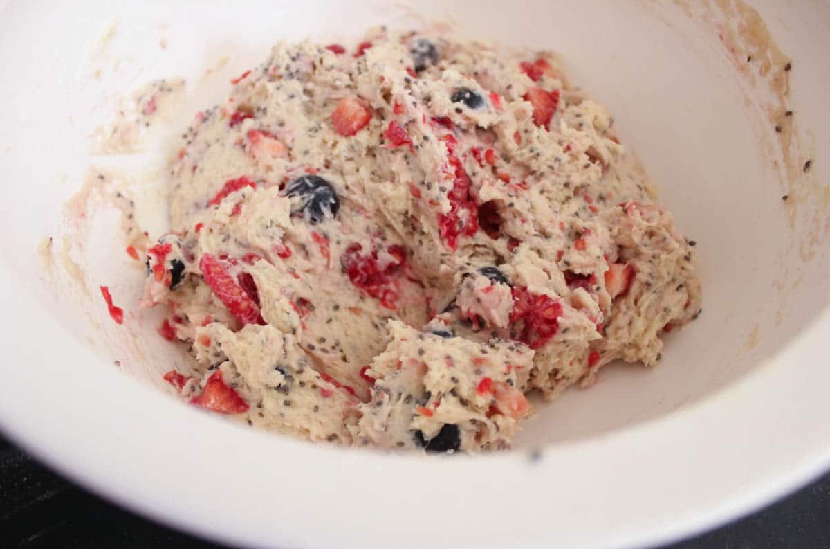 healthy-triple-berry-chia-seed-muffins-step-6