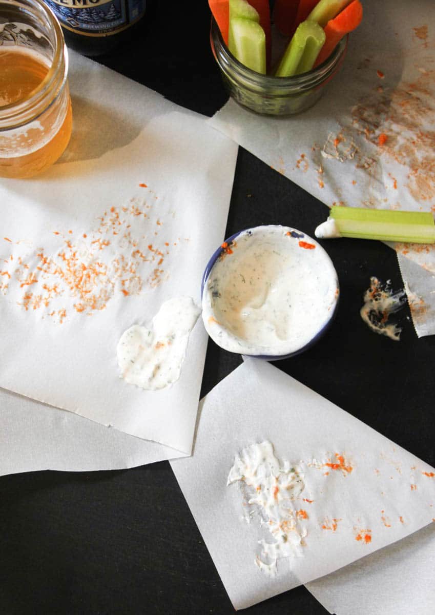 healthy-baked-buffalo-chicken-tenders-with-yogurt-ranch-dressing-10