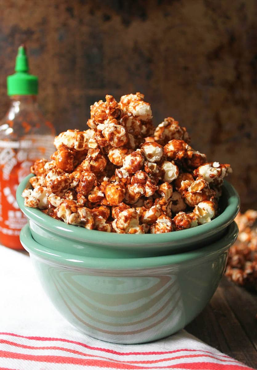 Sriracha-Caramel-Popcorn