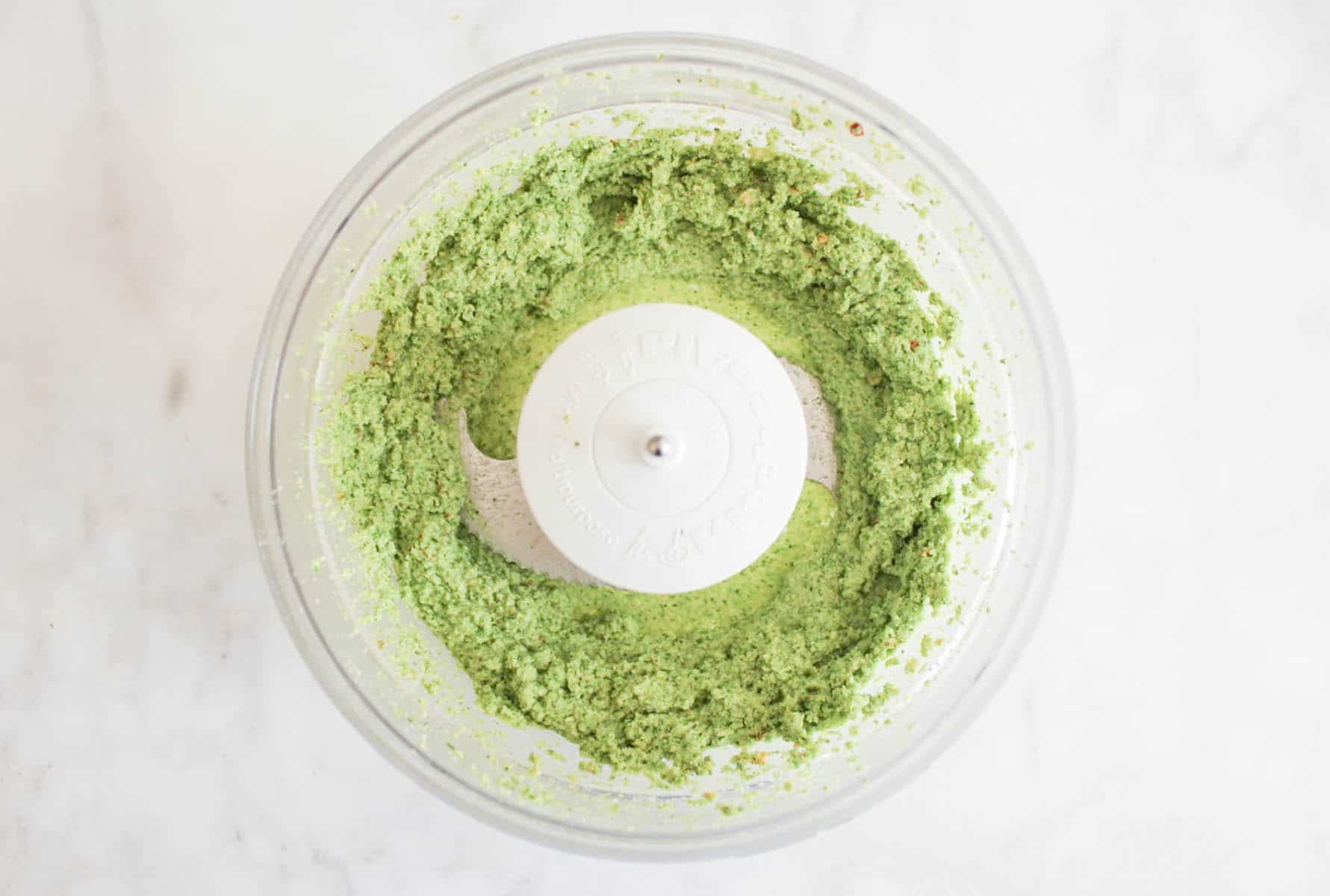 Torcetti-with-Broccoli-Rabe-Pesto-and-Fresh-Mozzarella-step-4