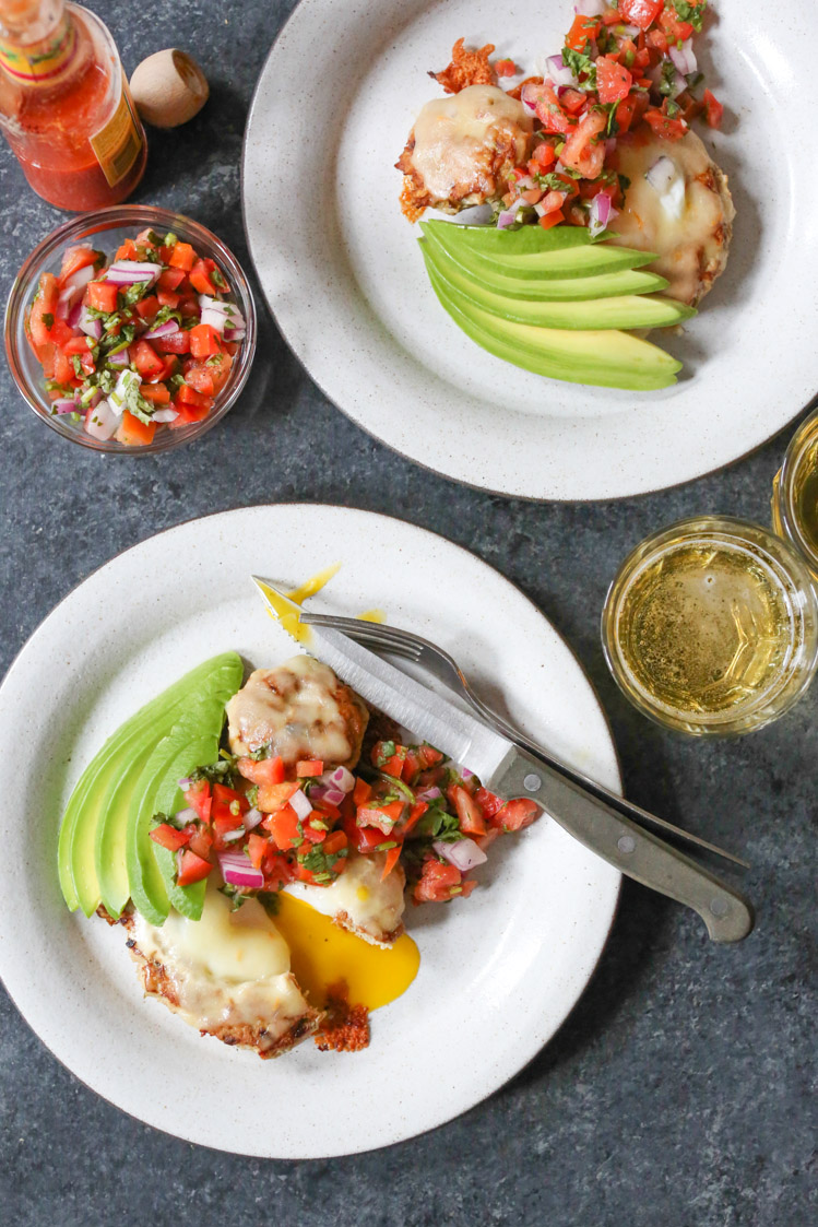 spicy-mexican-chicken-egg-in-the-hole-burgers