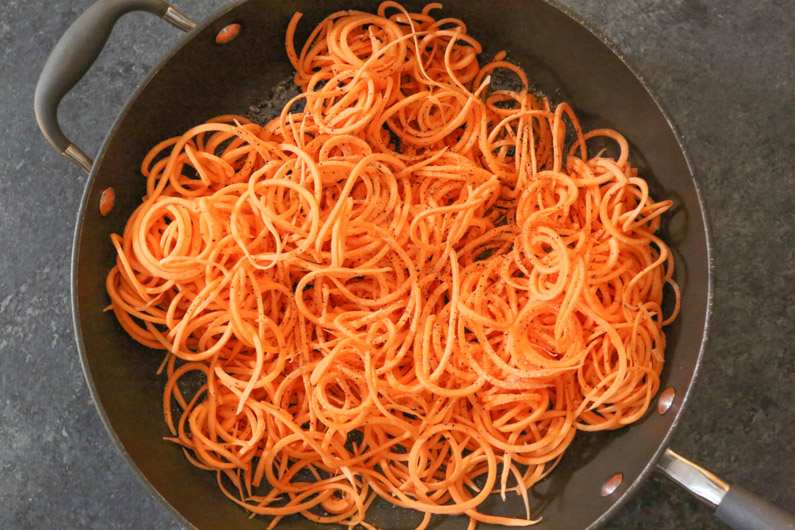 spicy-chicken-and-sweet-potato-noodle-bowls-step-4